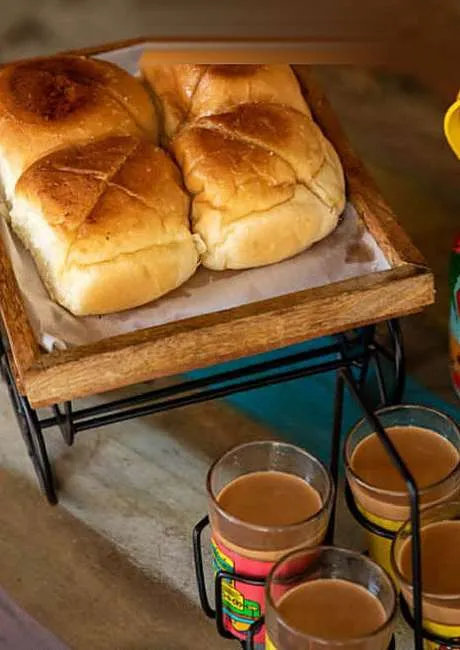 Bun Maska Chai